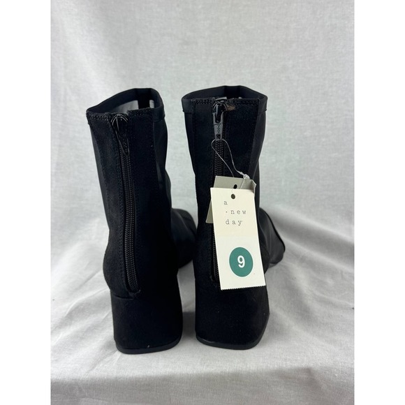 A New Day Womens Black Mesh Pointed Toe Block Heel Ankle Boots Size 9 - Picture 4 of 4